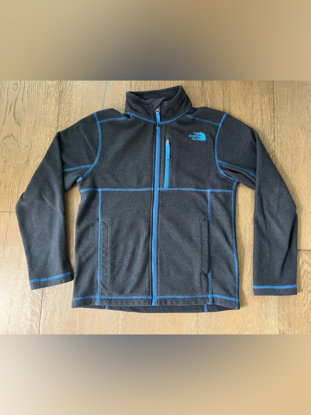 ❤️ The North Face Charcoal Fleece Jacket with Blue Trim - M 10/12